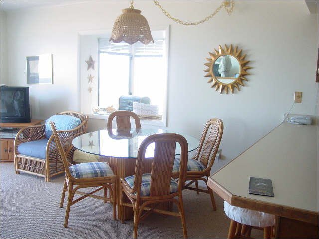 Rentals 106 La Mirage Dining Room Rentals 106 La Mirage Dining Room